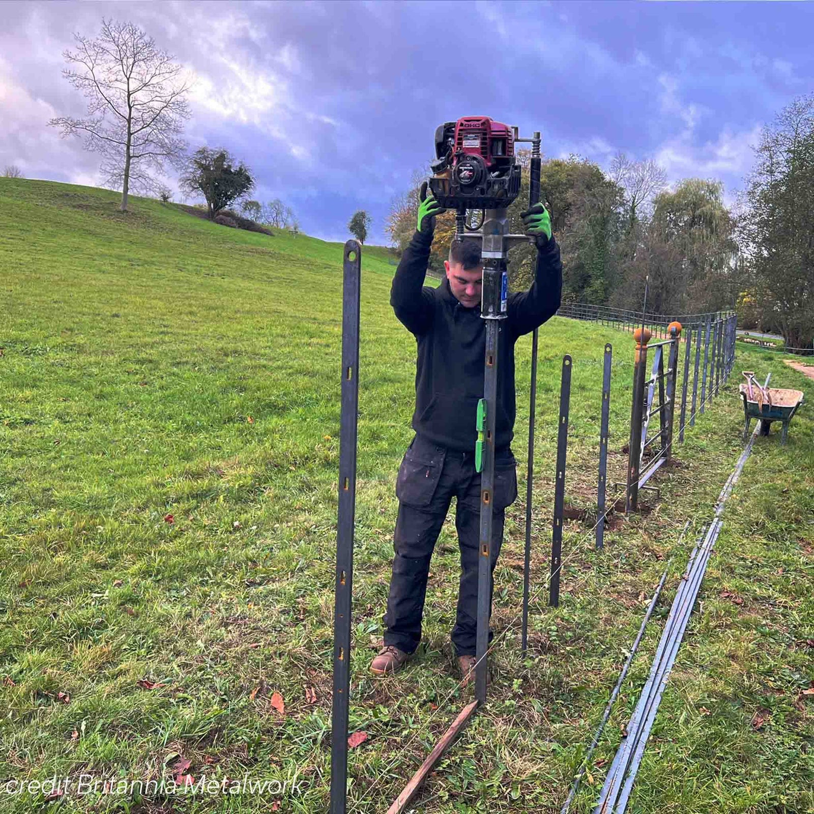 Estate fencing being installed using the Post Driver
